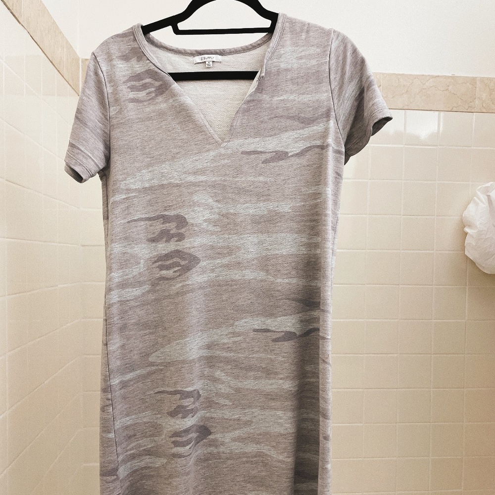 Z Supply V-Neck Gray Camo Shirt Dress